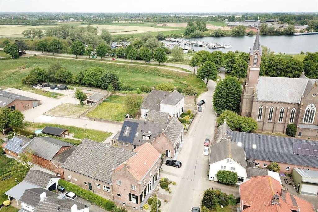 Landelijk Vakantiehuisje Alem 외부 사진